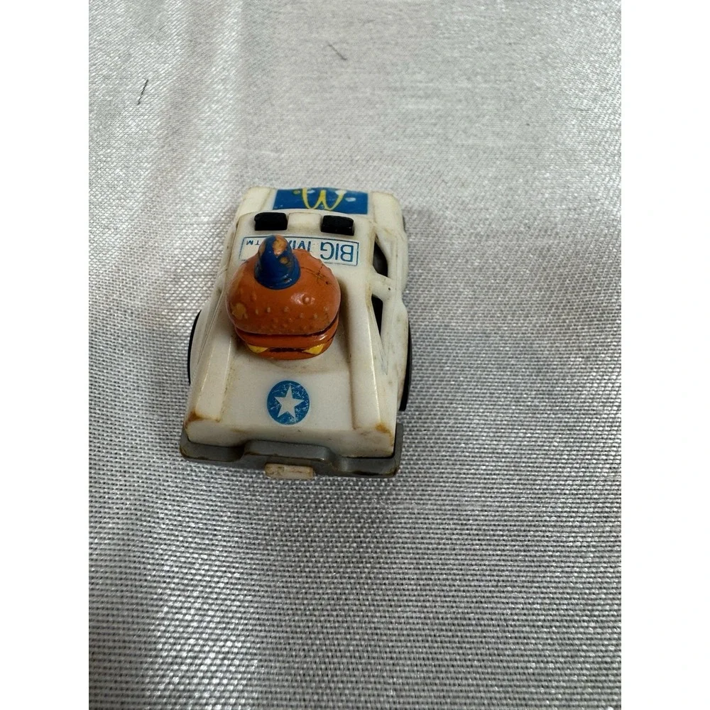 Vintage 1984 McDonald's Big Mac Friction Car Plastic‎ Happy Meal Toys